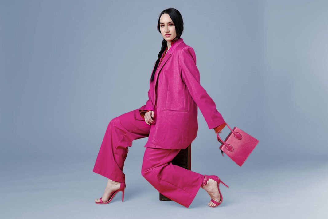 Chic for Less: Frugal Fashion Finds in 2024